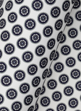 Biała poszetka męska w geometryczny wzór