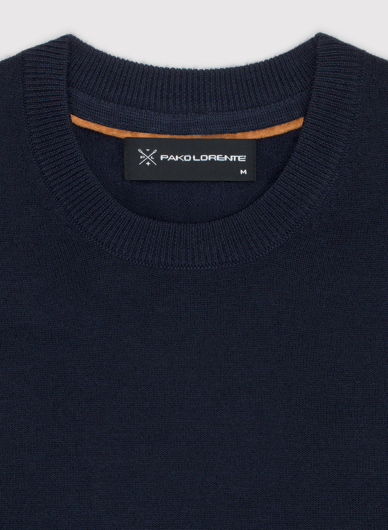 Granatowy męski sweter