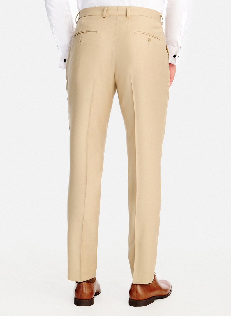 Ślubny wełniany garnitur męski