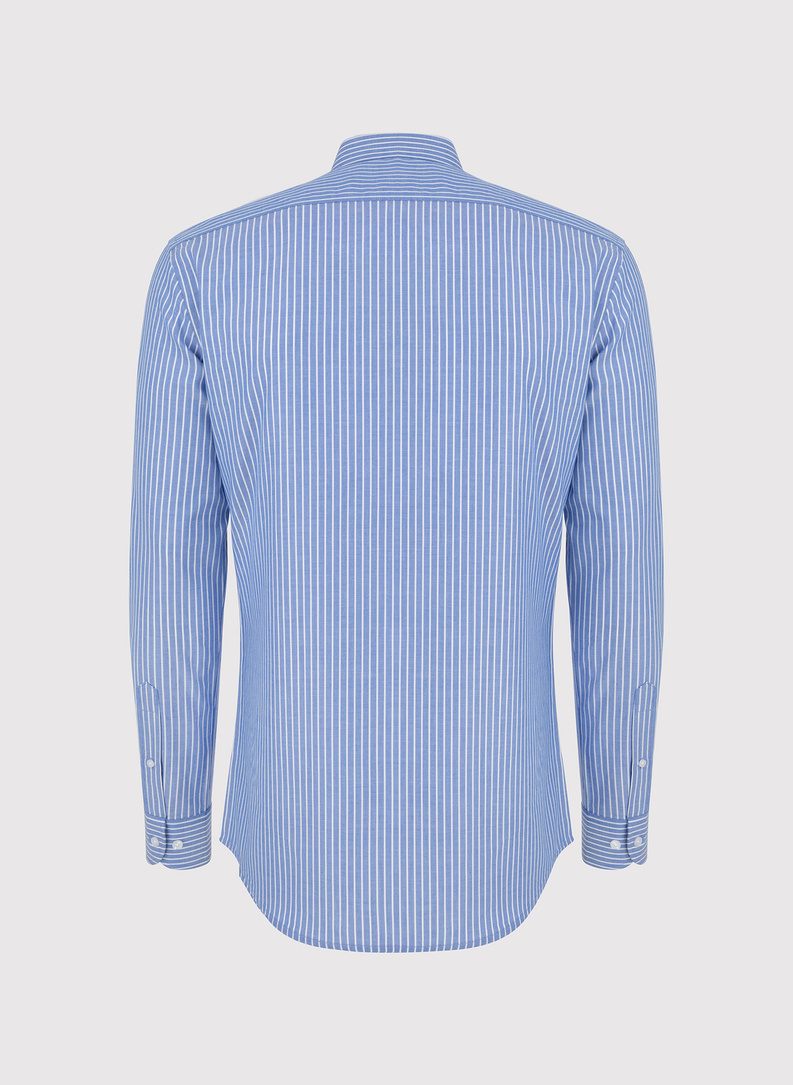 Błękitna koszula męska w paski