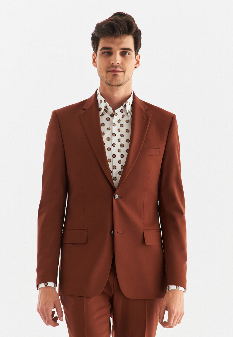 Rudy garnitur męski z wełny