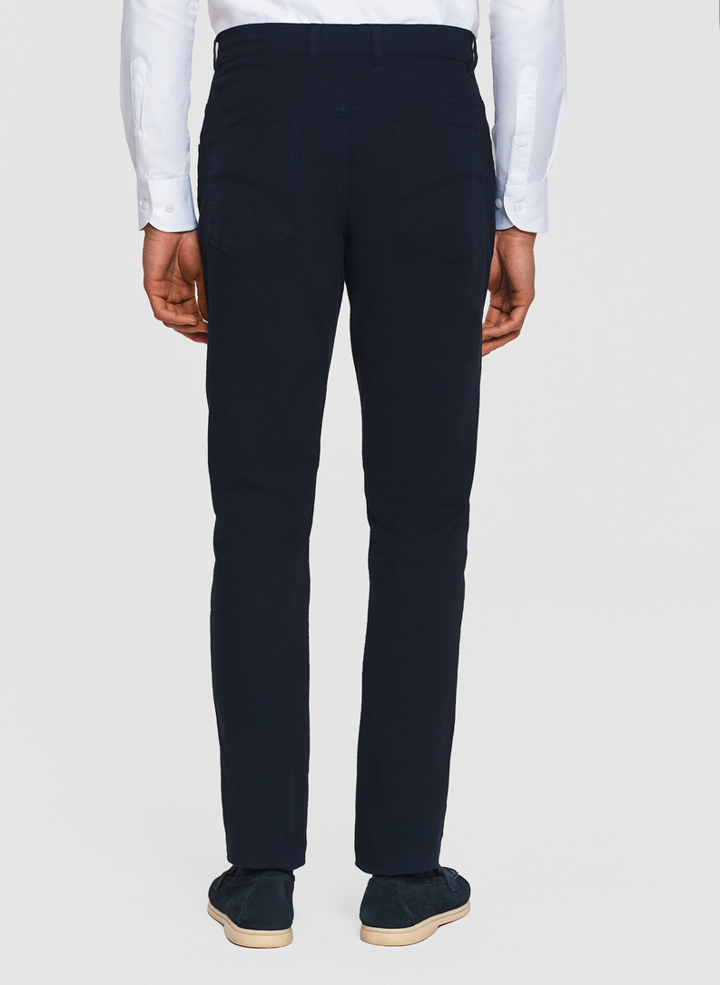 Granatowe spodnie casual 