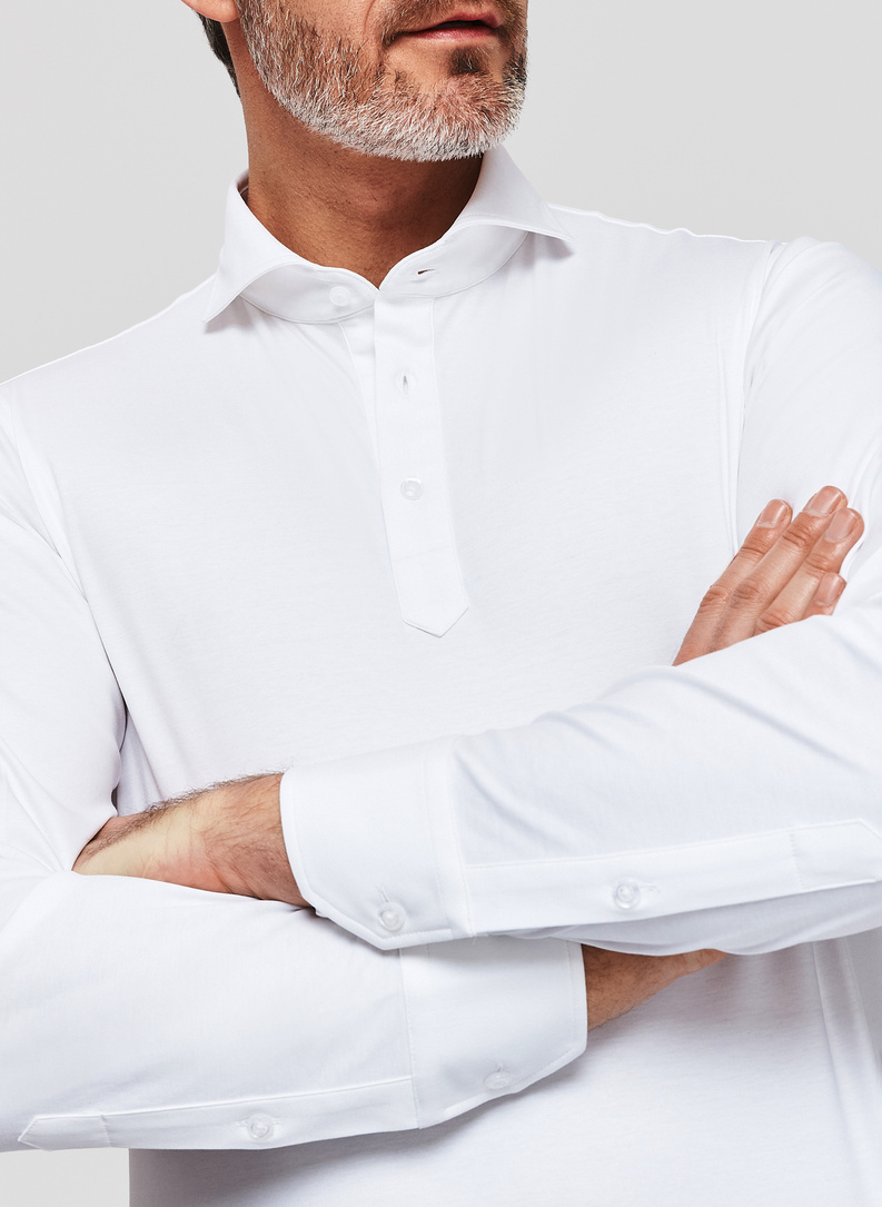 Biała koszula typu popover