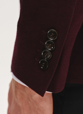 Dzianinowa marynarka w kolorze bordowym