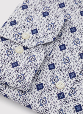 Męska koszula w kolorze białym w granatowy wzór