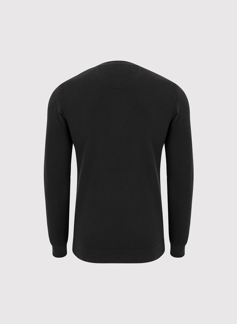 Czarny sweter męski o-neck