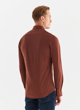 Gładka taliowania koszula w kolorze brązowym