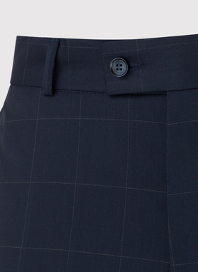 Granatowy garnitur dwurzędowy w subtelną kratę