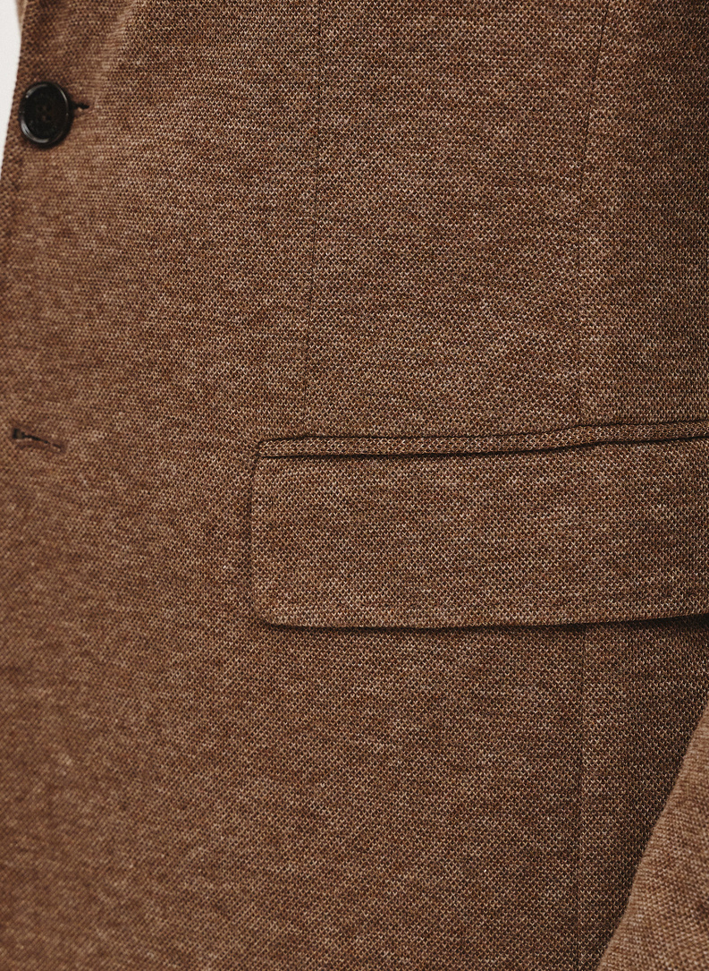 Brązowa marynarka z dzianiny