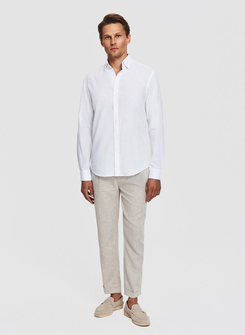 Biała koszula z lnem