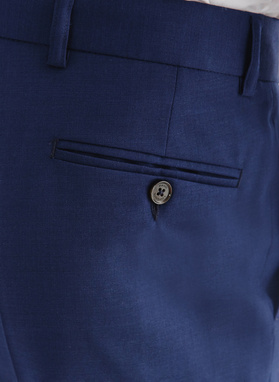 Gładki niebieski garnitur MERALD