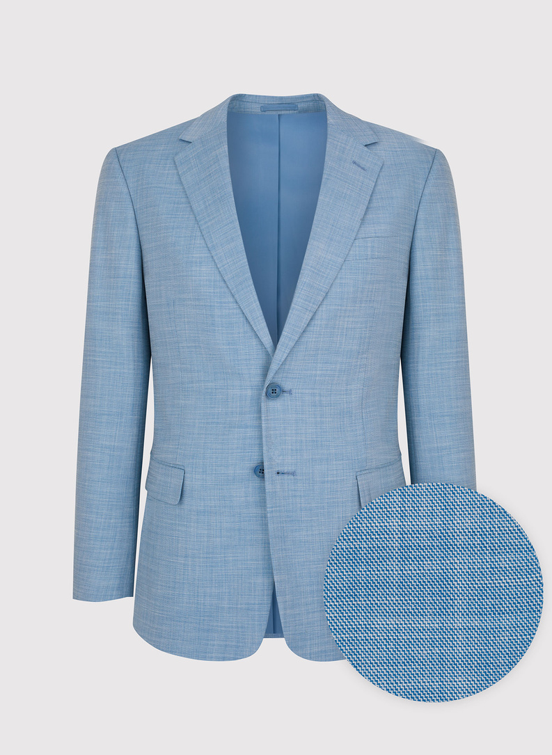 Niebieski garnitur męski o widocznej fakturze