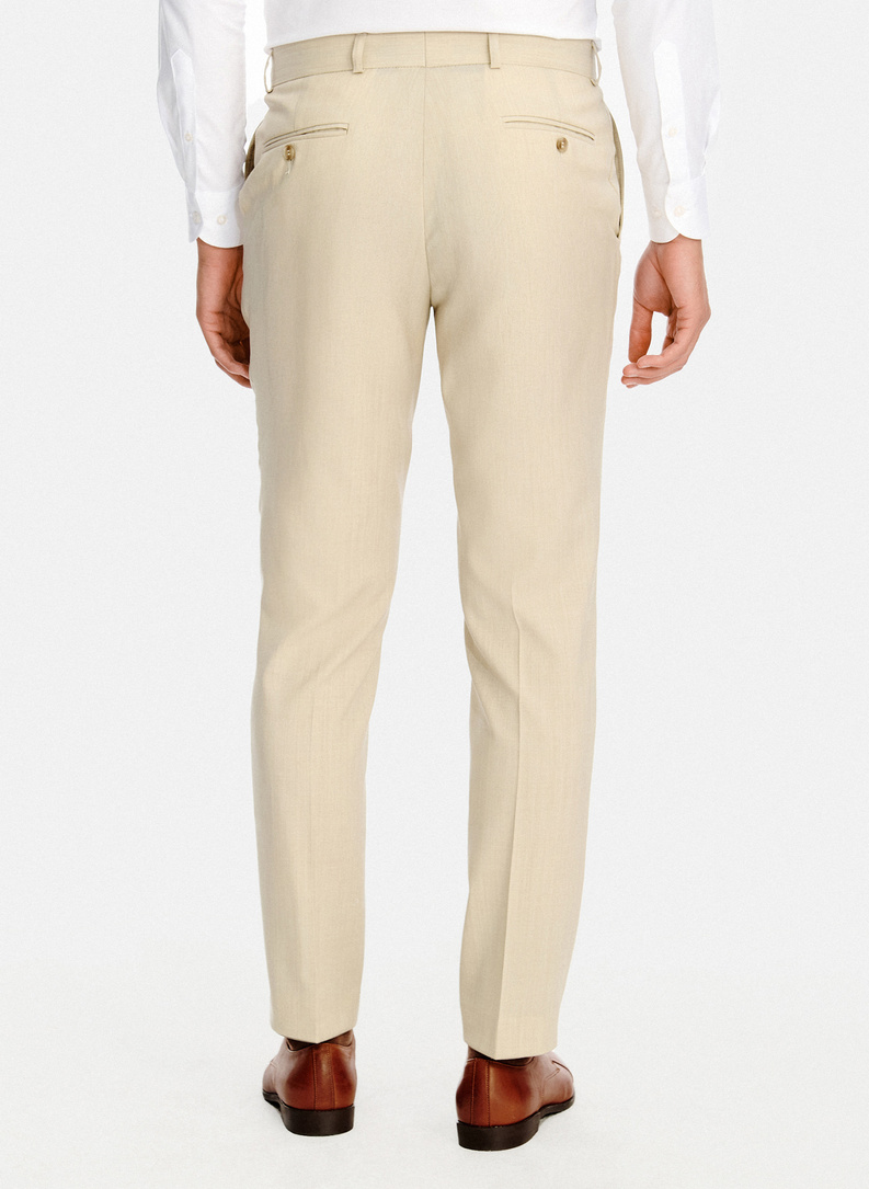 Beżowy wełniany garnitur męski