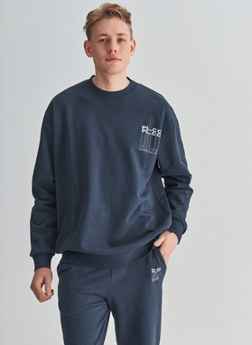 Granatowa bluza oversize z okrągłym dekoltem C22SF-2B-003-G-0