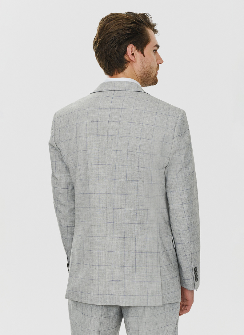 Dwuczęściowy szary garnitur męski w kratę