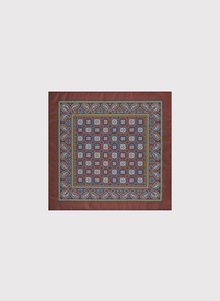 Brązowa poszetka w geometryczny wzór