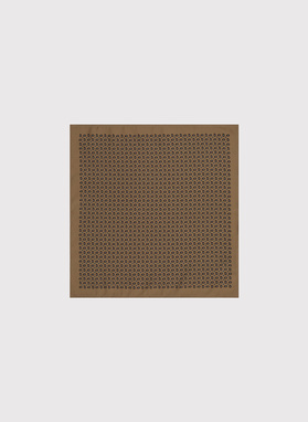 Beżowa poszetka męska we wzorki