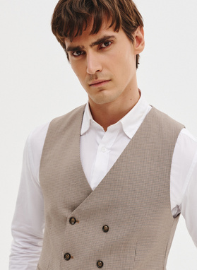 Dwurzędowa kamizelka męska w drobną kratę