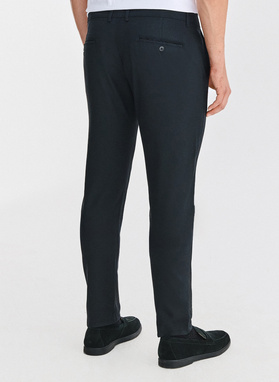 Granatowe spodnie męskie