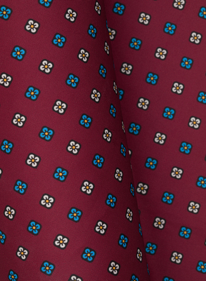 Męska poszetka w kolorze burgudnowym