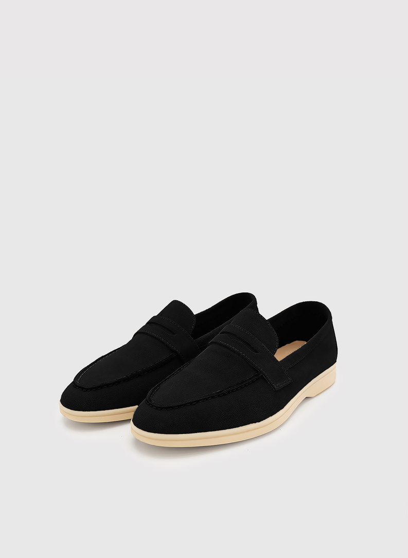 Czarne mokasyny z zamszu