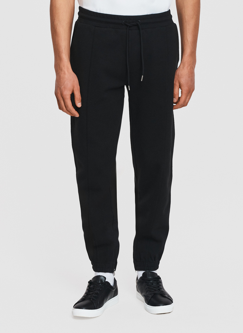 Czarne spodnie dresowe