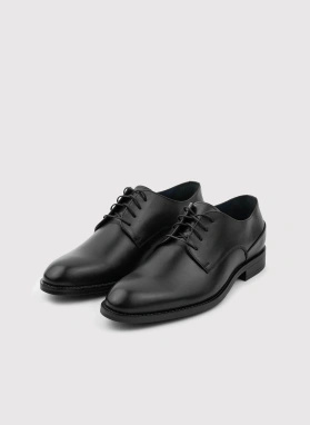 Ślubny niebieski garnitur z wełny