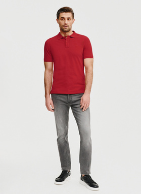 Gładki t-shirt polo w czerwonym kolorze