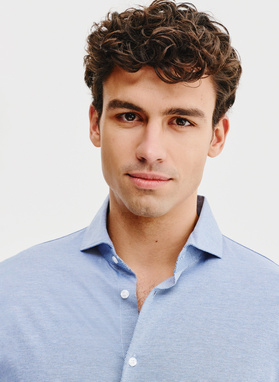 Bawełniana koszula męska w kolorze niebieskim