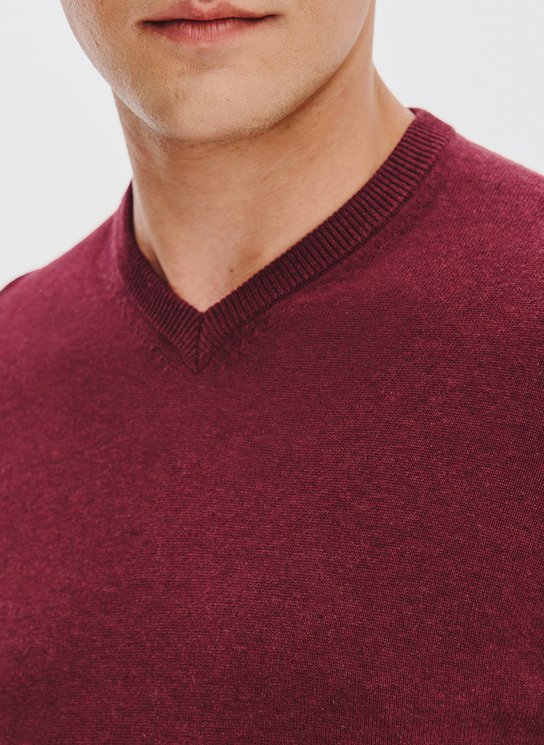 Bordowy sweter męski v-neck