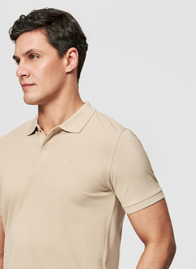 Beżowa polówka męska