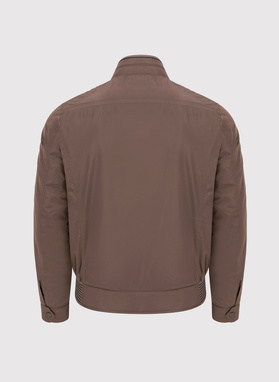 Brązowa krótka kurtka męska 