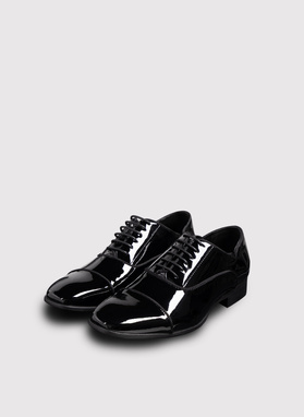 Lakierowane czarne półbuty męskie