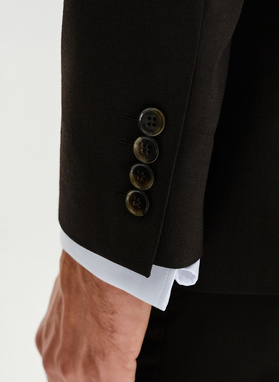 Ślubny brązowy garnitur męski