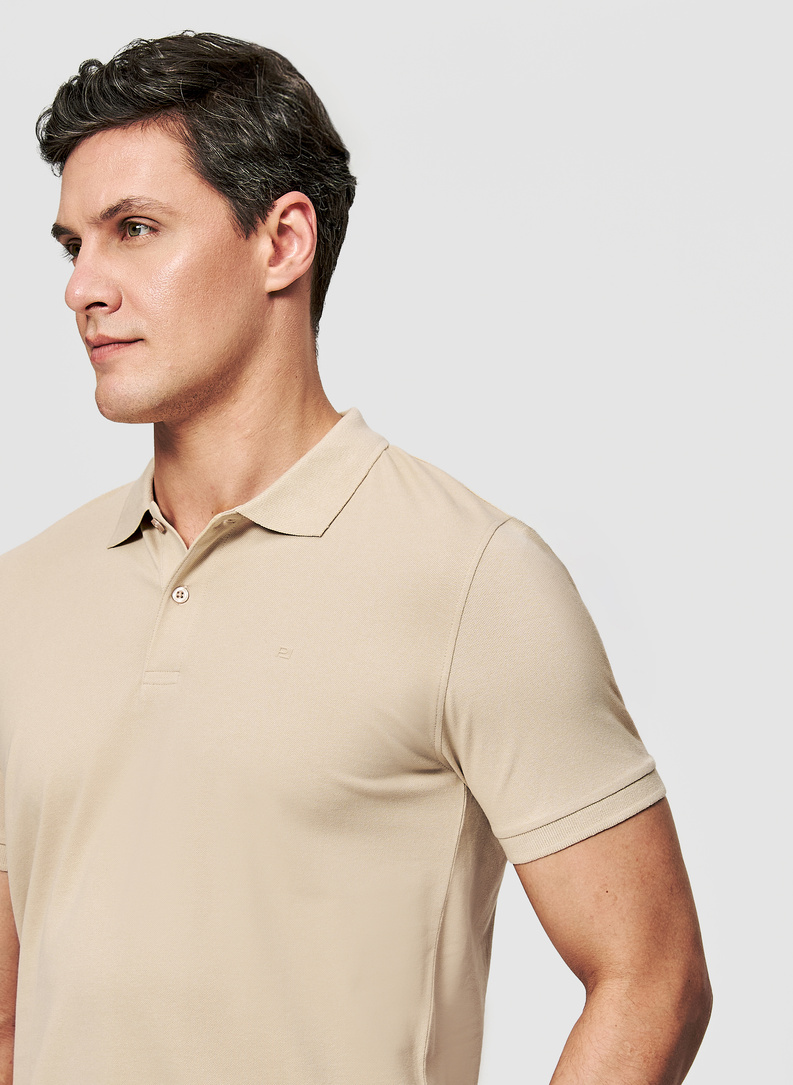 Beżowa polówka męska