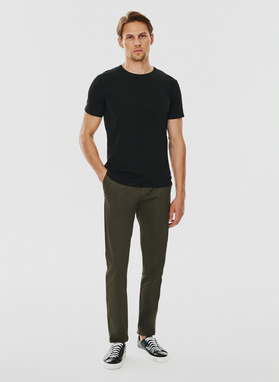 Czarny gładki T-shirt Basic