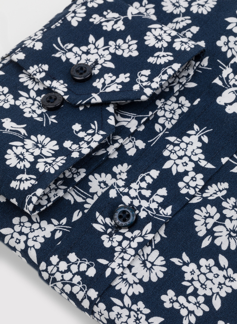Granatowa koszula w białe kwiaty