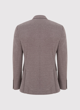 Dzianinowa marynarka w kolorze brązowym