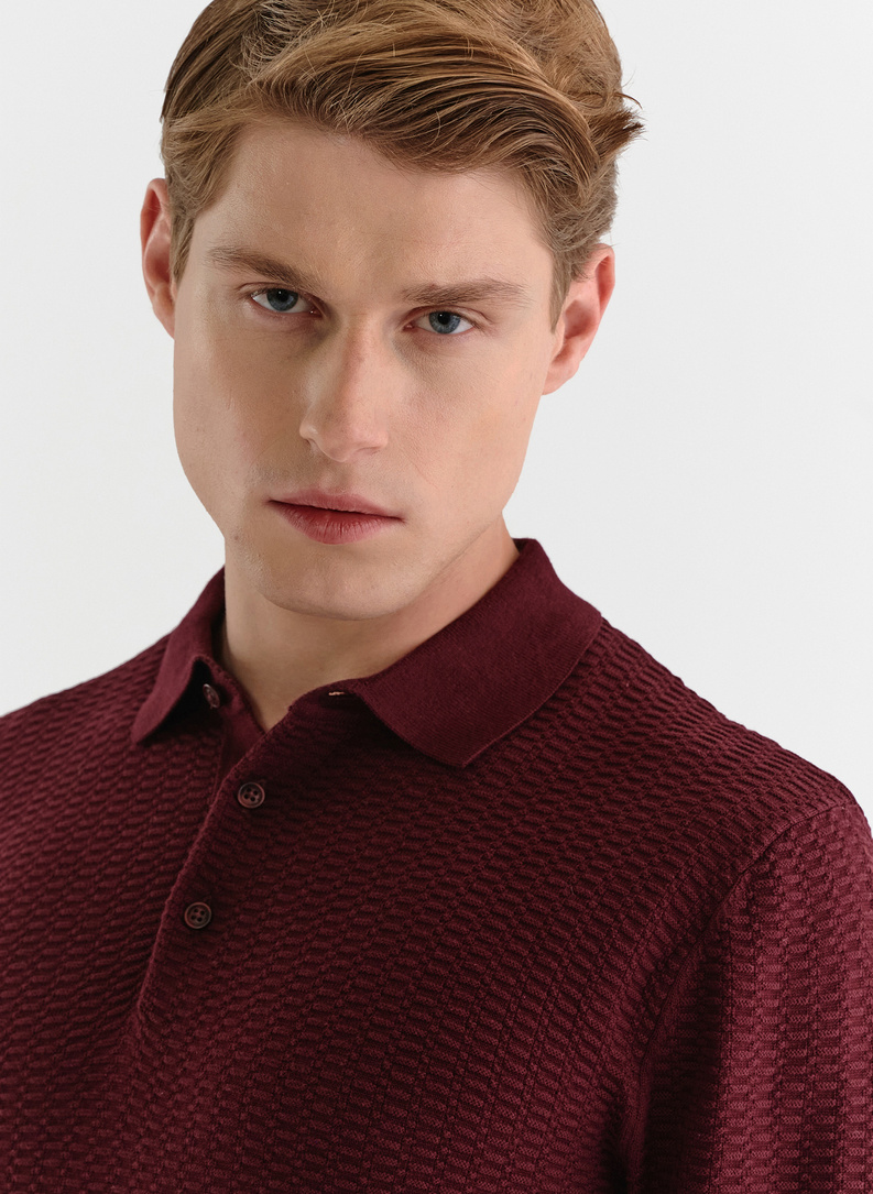 Bawełniany sweter polo w kolorze bordowym
