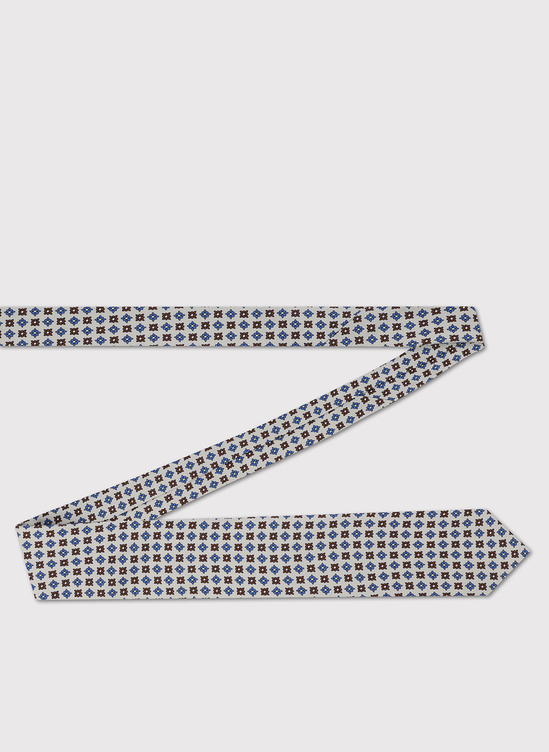 Jasnobeżowy zestaw w mikrowzór