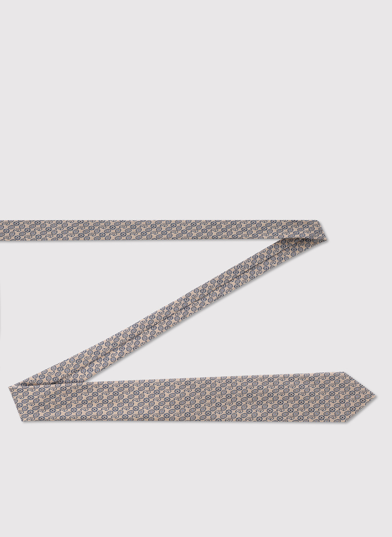 Beżowy krawat w mikrowzór