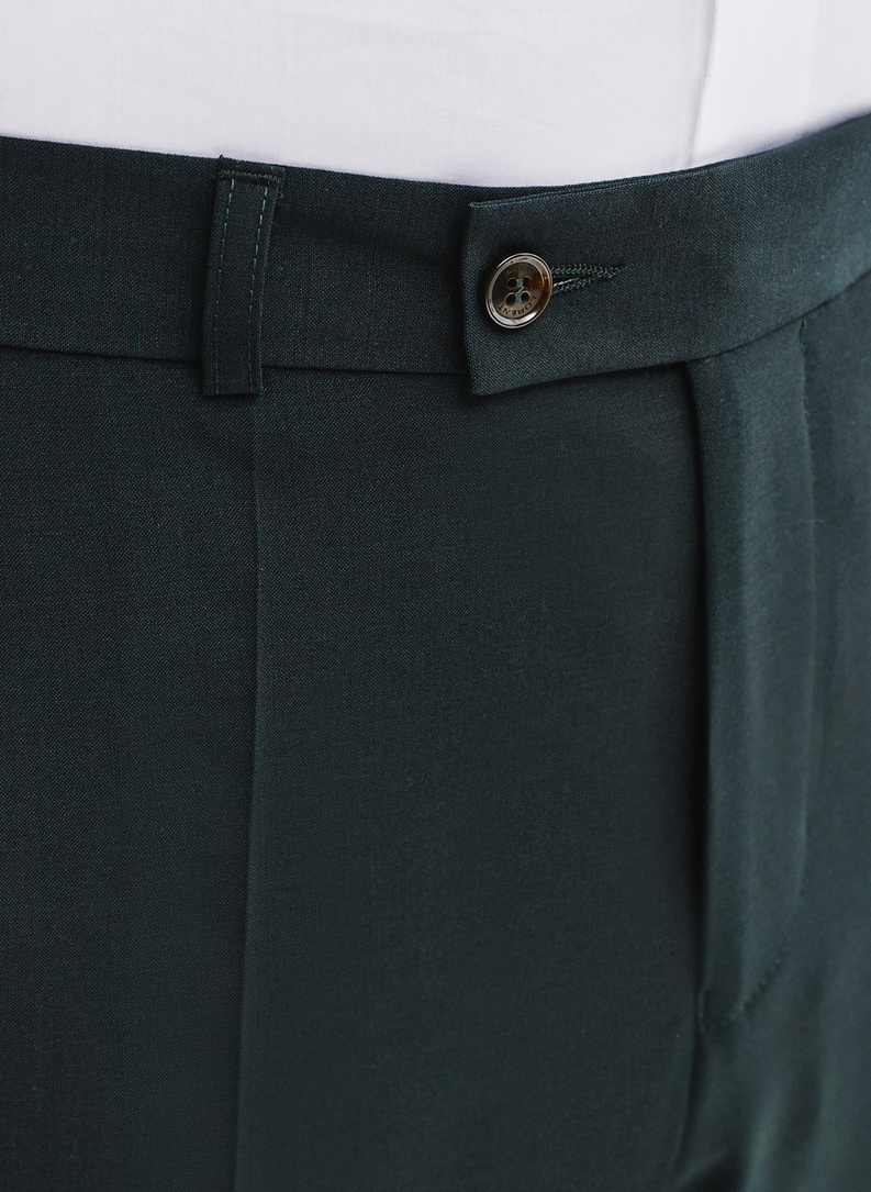 Wełniany zielony garnitur męski