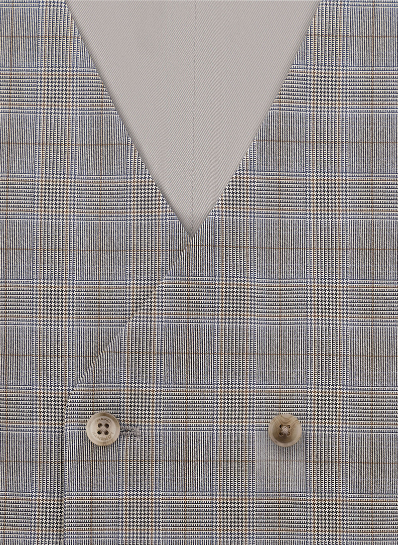 Szara dwurzędowa kamizleka w drobną kratkę