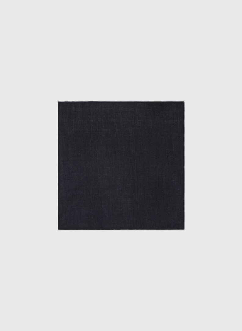 Czarna poszetka męska