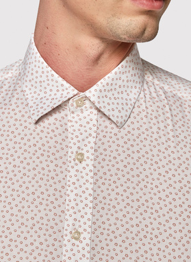 Biała koszula męska w pomarańczowy mikrowzór