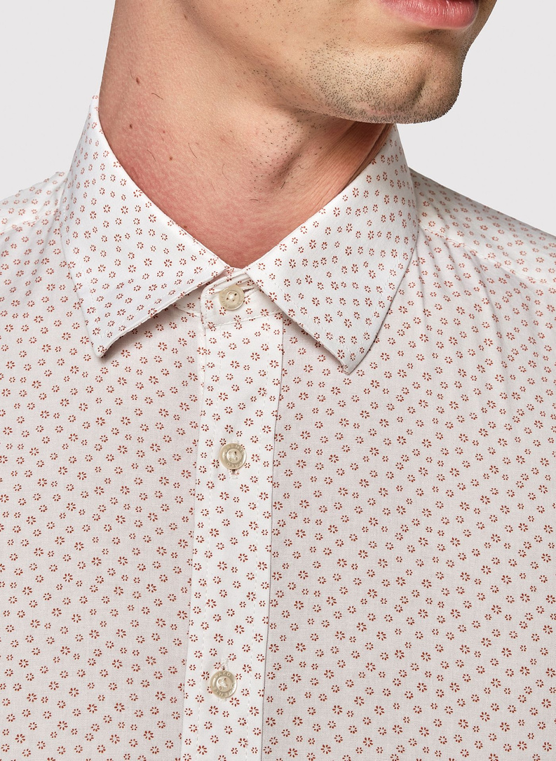 Biała koszula męska w pomarańczowy mikrowzór