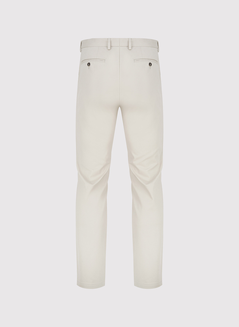 Beżowe spodnie z zaszewkami