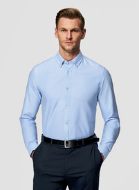 Niebieska koszula męska