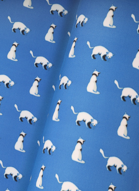 Niebieska poszetka w kotki