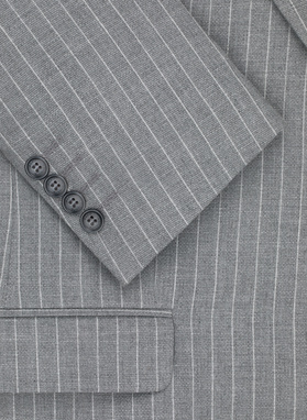 Szary garnitur męski